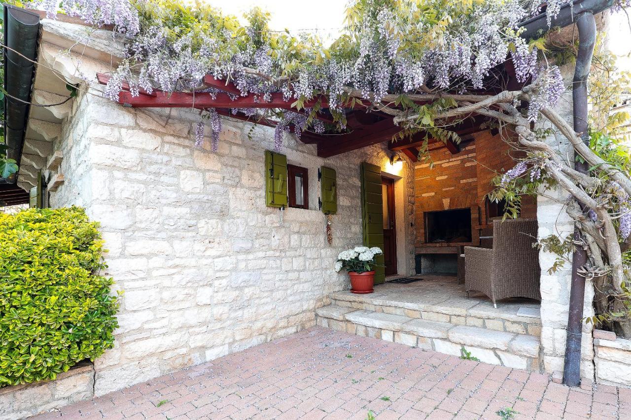 B & B Casa Rustica Dva Baladura Rooms Kanfanar Buitenkant foto