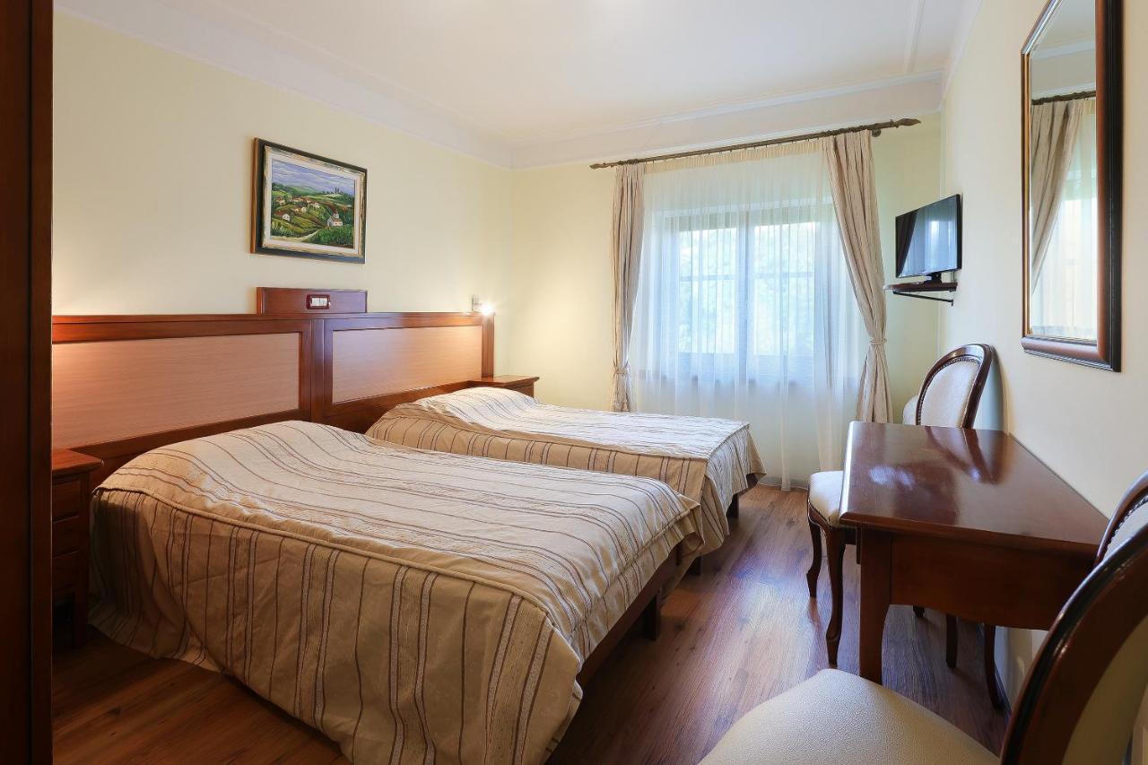 B & B Casa Rustica Dva Baladura Rooms Kanfanar Buitenkant foto